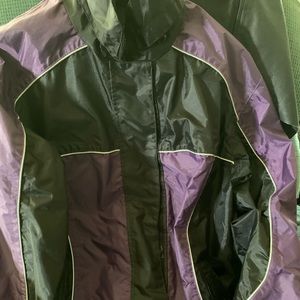 Size LG Womens rain Gear purple and black EUC